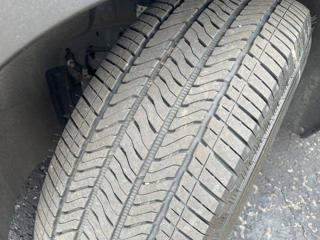 Used 2023 Chevrolet Traverse LT w/ LPO, Floor Liner Package AWD/4WD image 21