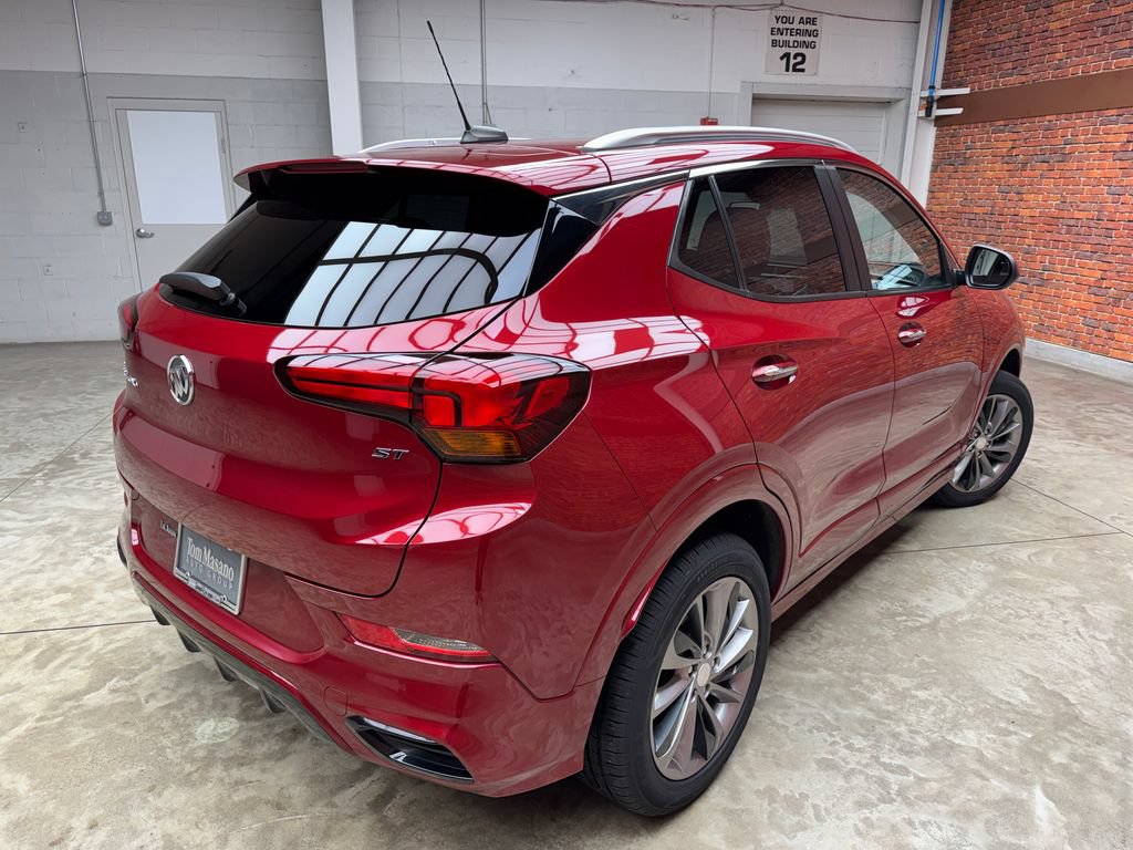 Used 2021 Buick Encore GX Select w/ Sport Touring Package AWD/4WD image 5