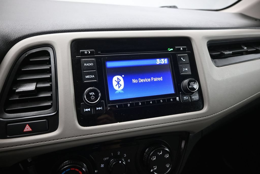 Used 2022 Honda HR-V LX image 12
