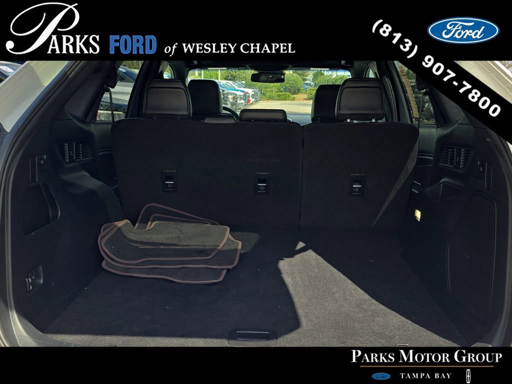 Certified 2020 Ford Edge Titanium w/ Equipment Group 301A image 8