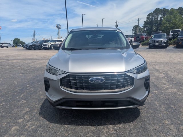 Certified 2023 Ford Escape Active w/ Tech Pack #1 FWD image 3