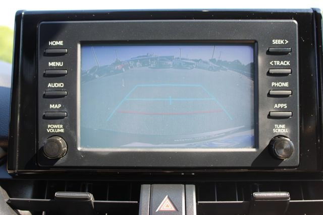 Used 2019 Toyota RAV4 LE w/ Carpet Mat Package AWD/4WD image 3