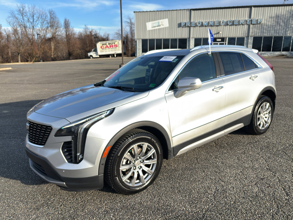 Used 2019 Cadillac XT4 Premium Luxury image 1
