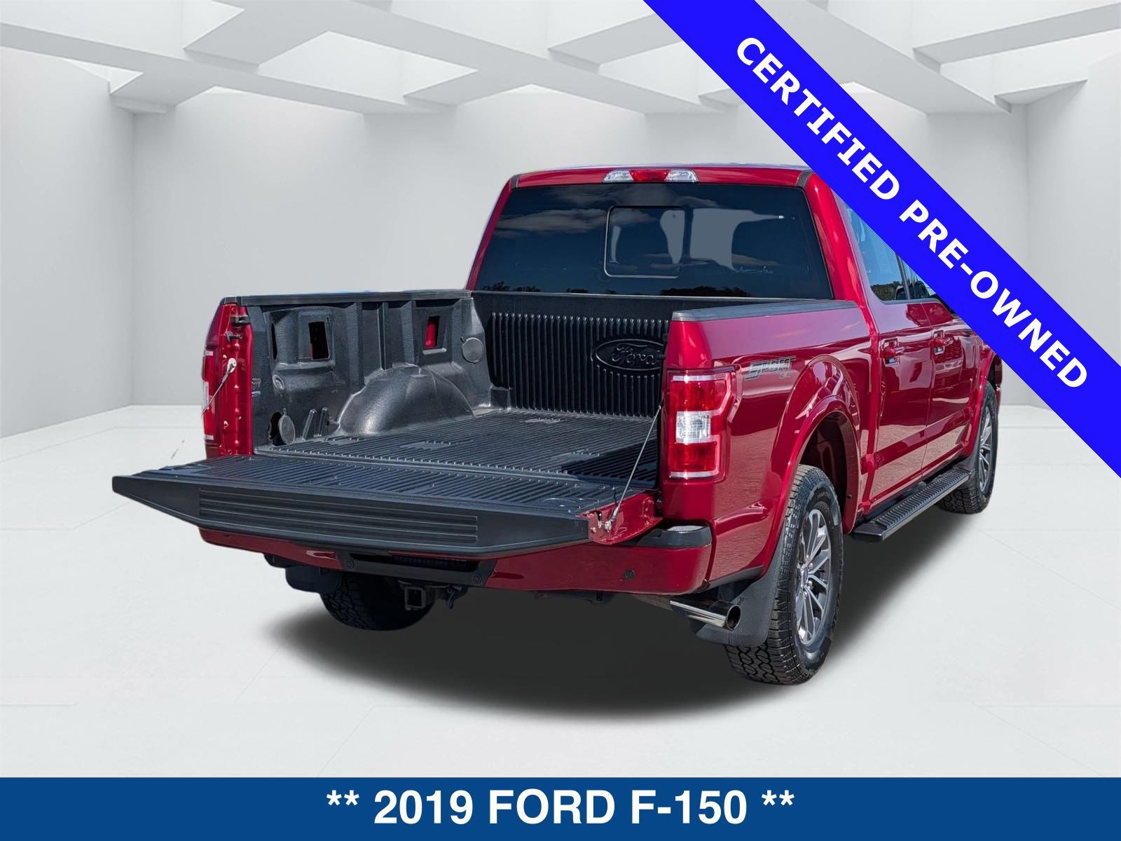 Certified 2019 Ford F150 XLT w/ Equipment Group 302A Luxury image 5