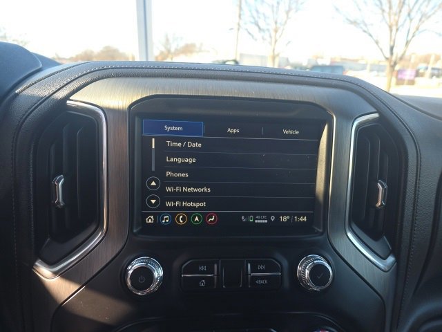 Used 2023 GMC Sierra 3500 Denali w/ Denali Ultimate Package image 17