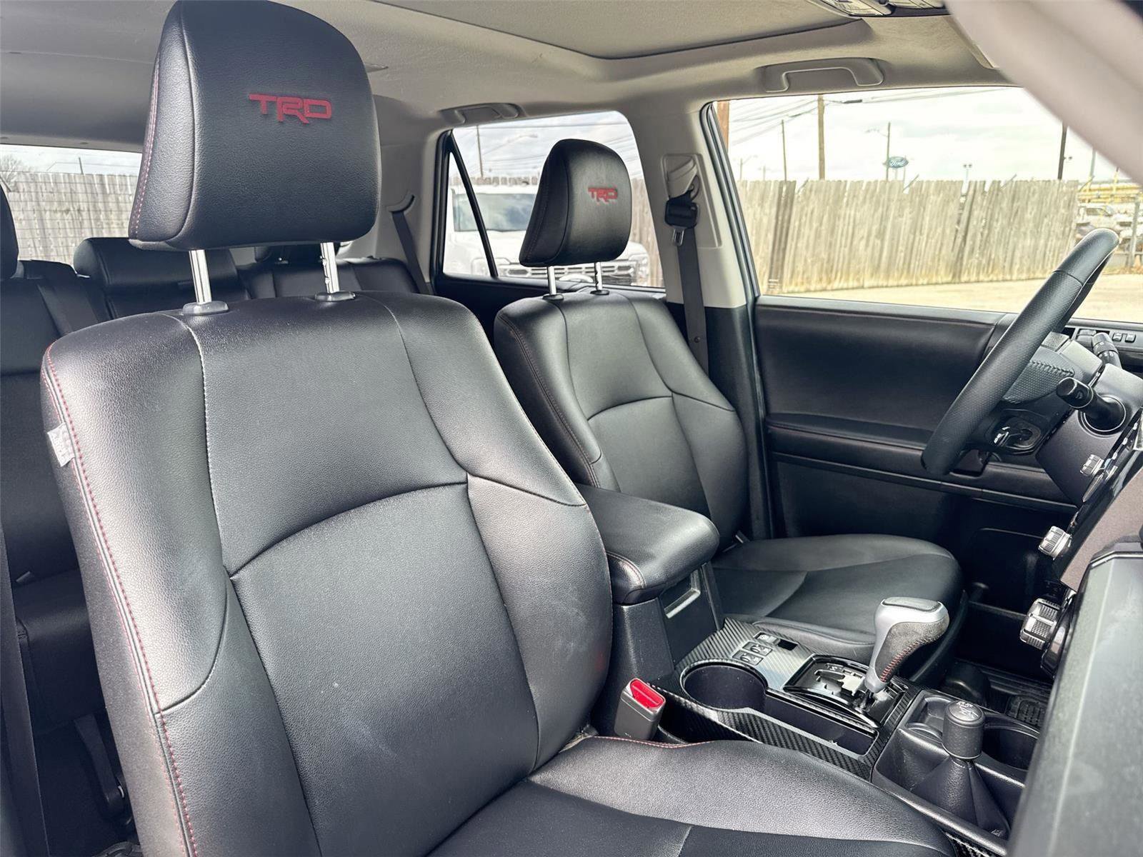 Used 2022 Toyota 4Runner TRD Off-Road Premium image 28