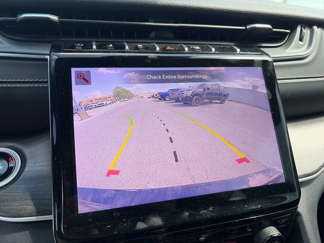 Used 2025 Jeep Grand Cherokee L Limited AWD/4WD image 18