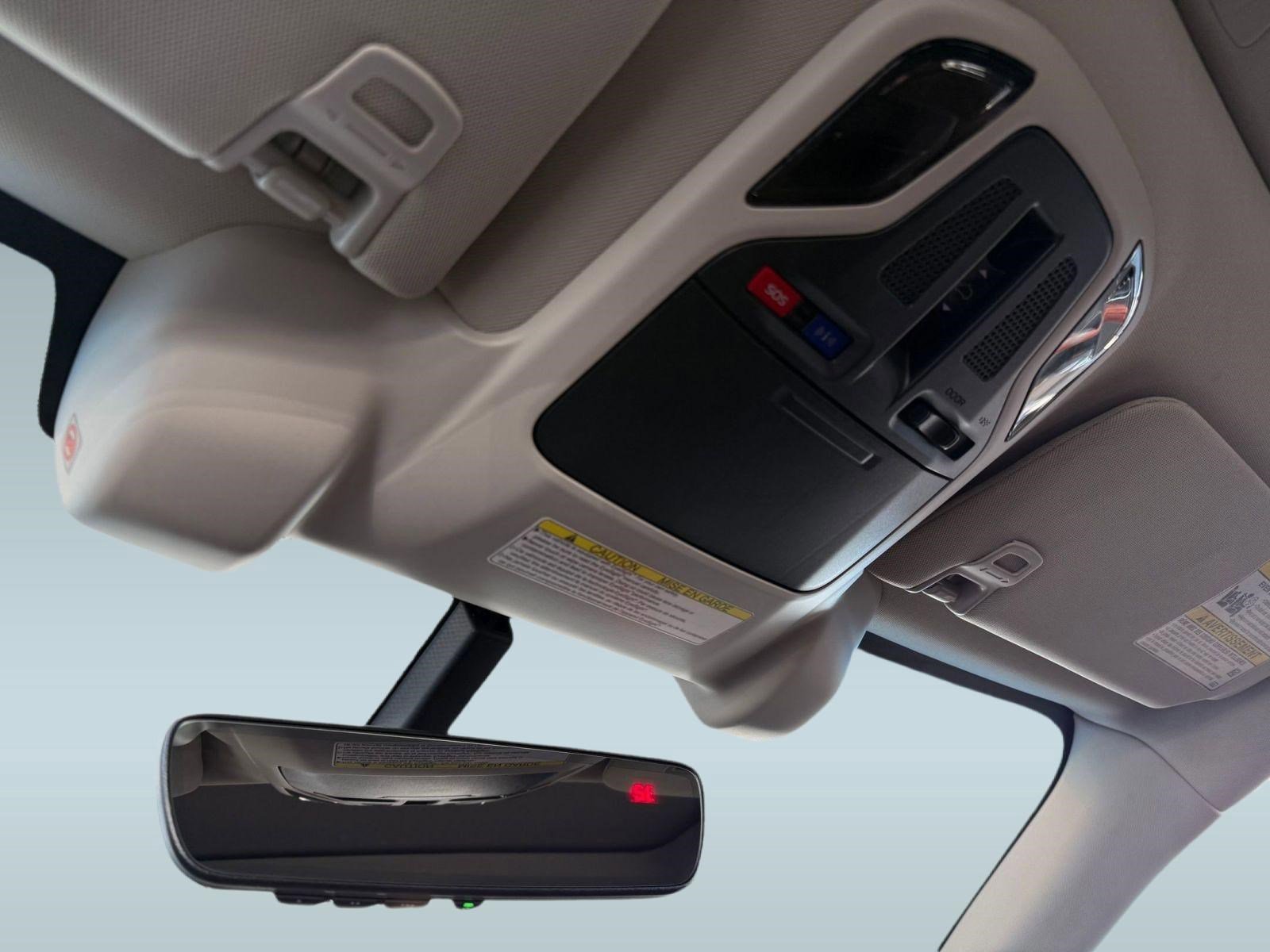 Used 2021 Subaru Outback Touring XT image 21