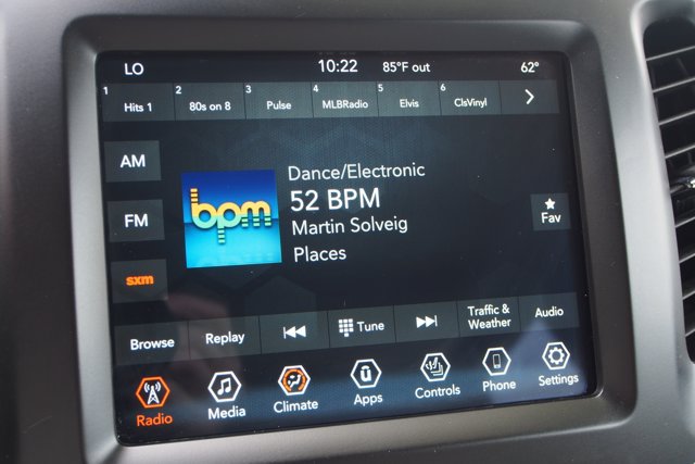 Used 2021 Jeep Cherokee Latitude Lux w/ Comfort/Convenience Group AWD/4WD image 28