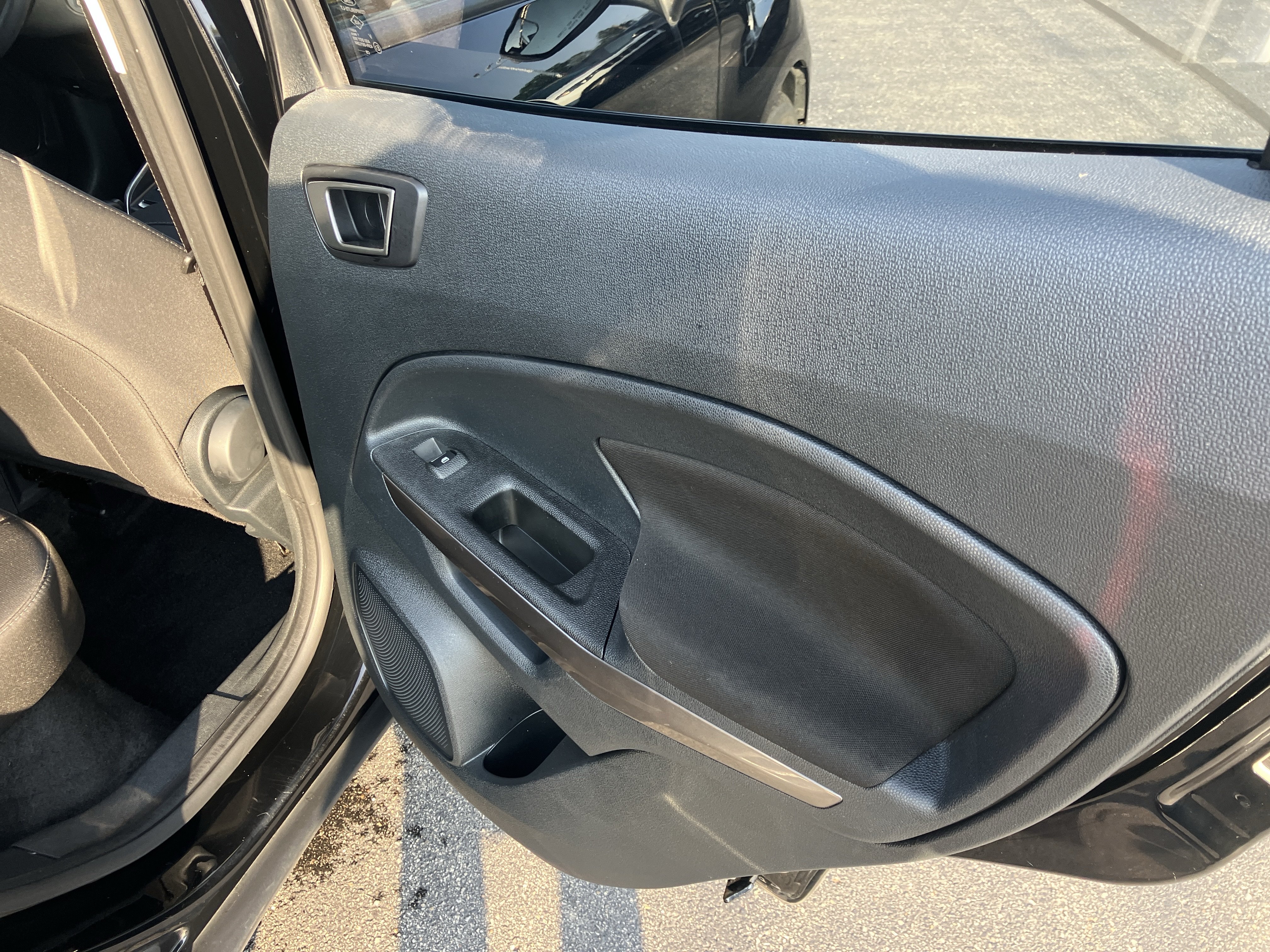 Certified 2021 Ford EcoSport SE FWD image 11