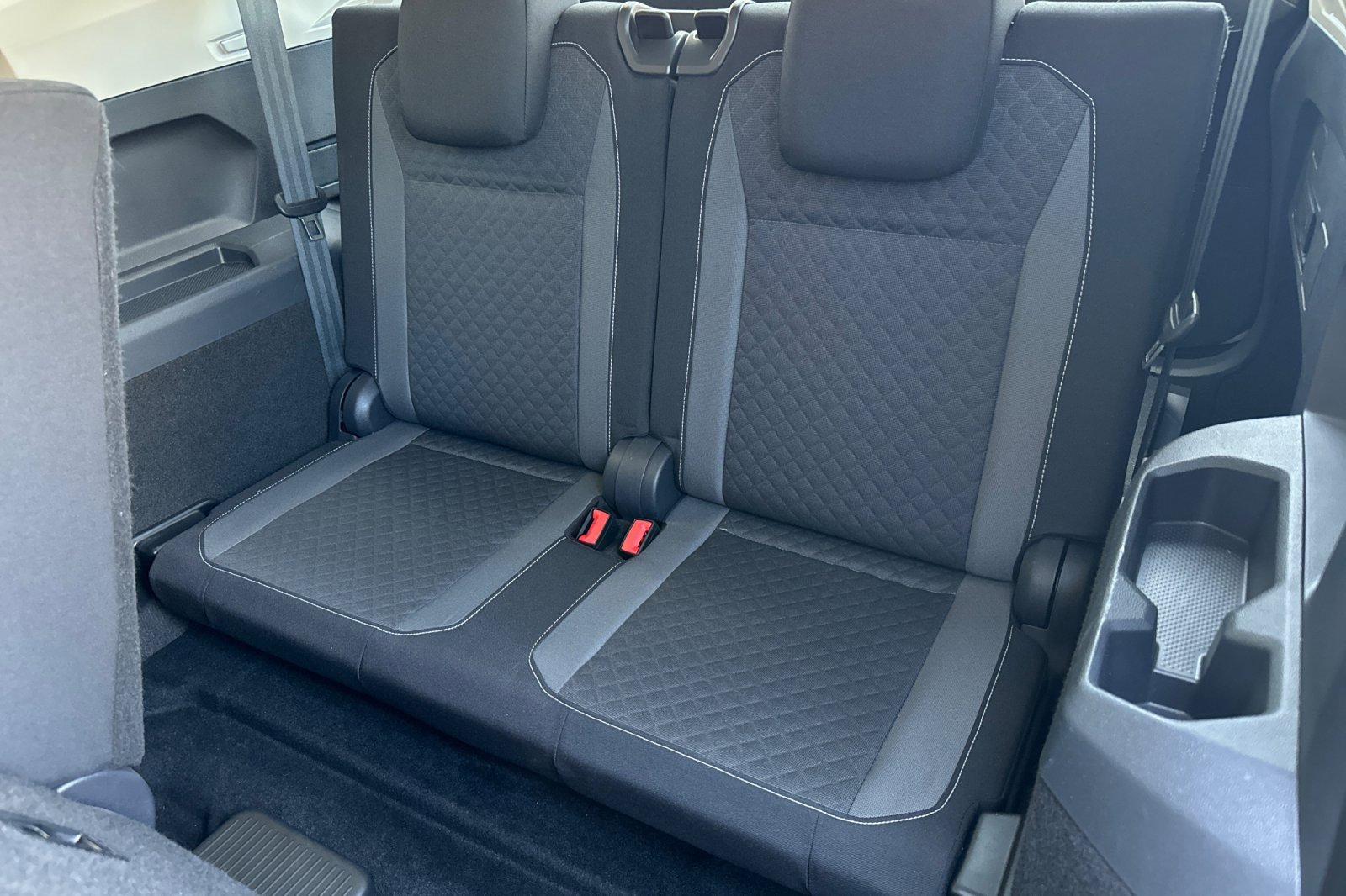 Used 2021 Volkswagen Tiguan S image 17