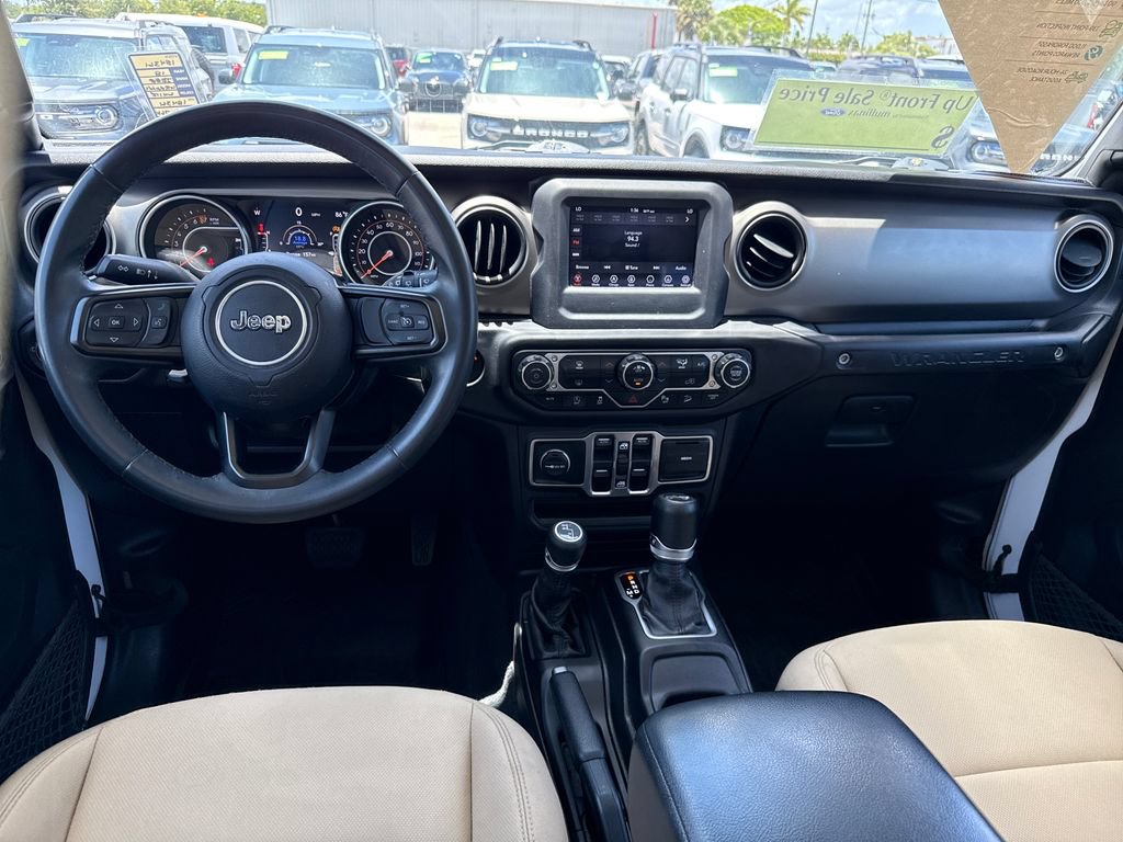 Used 2018 Jeep Wrangler Unlimited Sport S AWD/4WD image 5