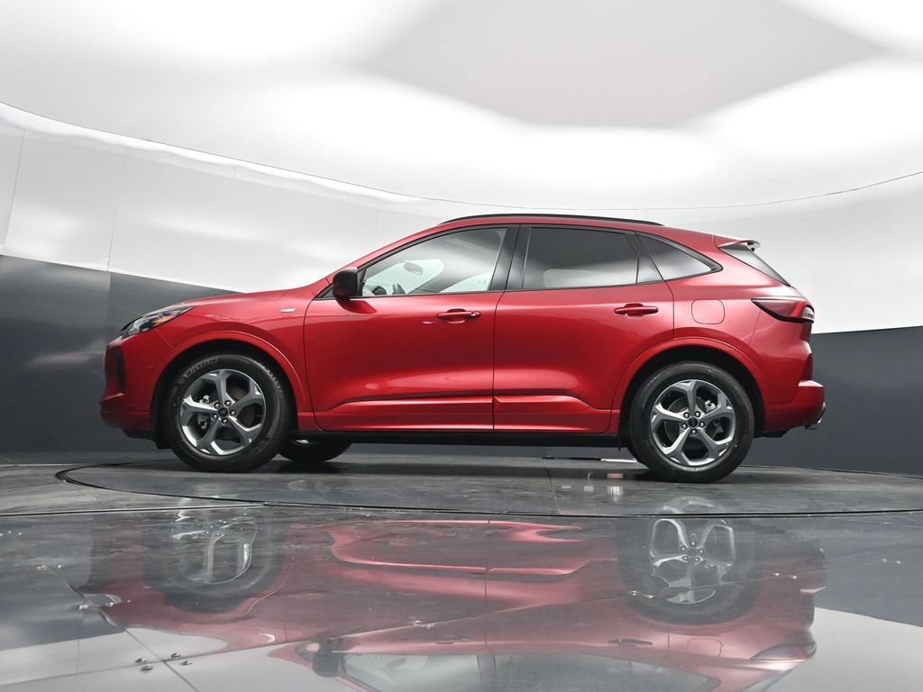 Certified 2023 Ford Escape ST-Line w/ Tech Pack #1 FWD image 49
