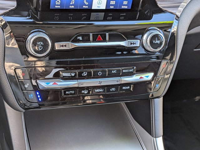 Certified 2023 Ford Explorer Limited w/ Limited Technology Package image 27