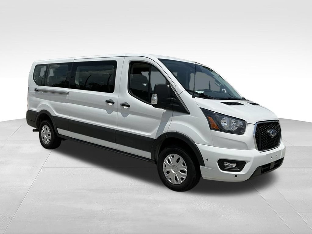 Certified 2025 Ford Transit 350 XLT RWD image 15