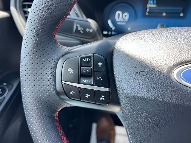 Certified 2023 Ford Escape ST-Line Elite AWD/4WD image 29