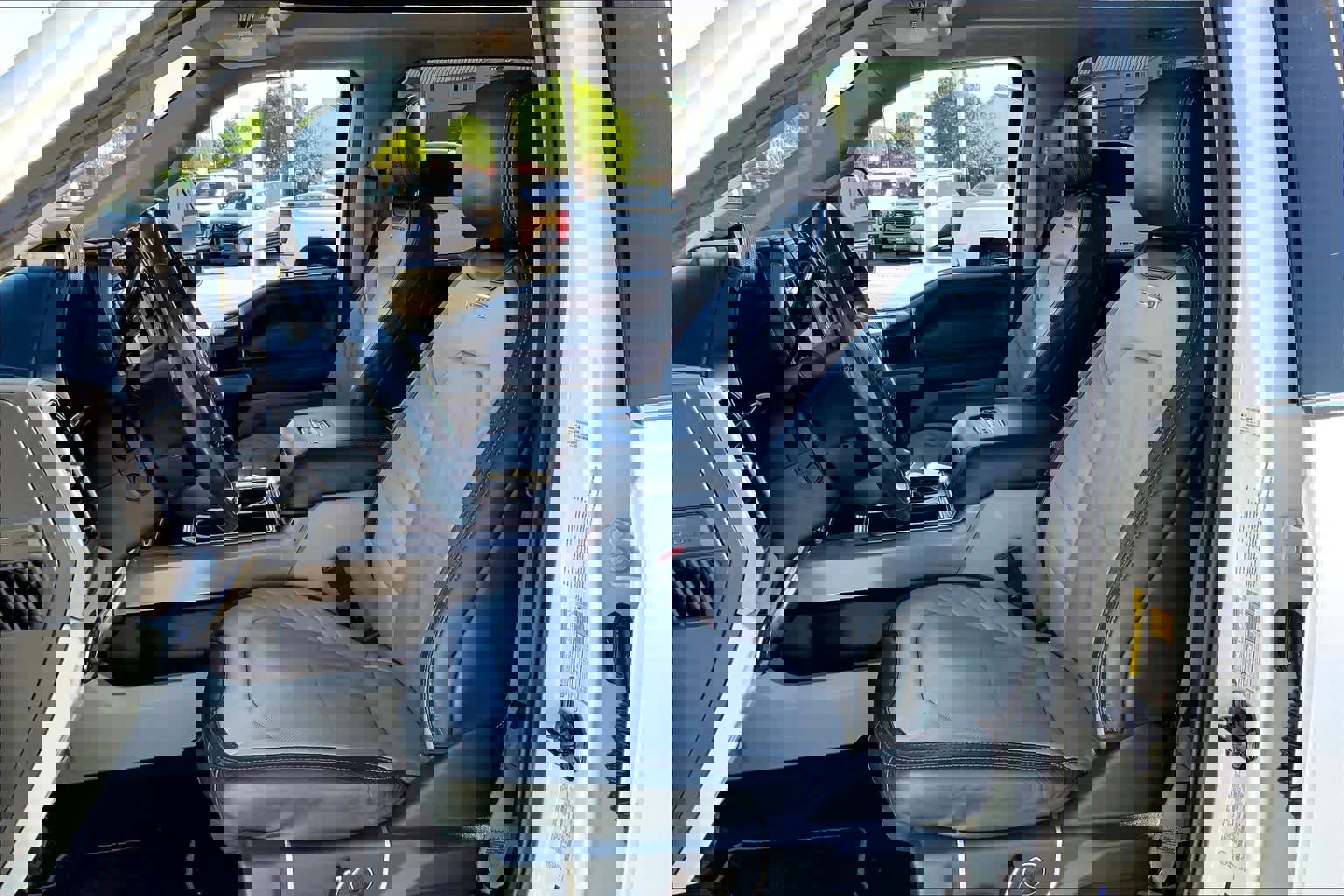 Certified 2022 Ford F250 Limited w/ FX4 Off-Road Package image 10