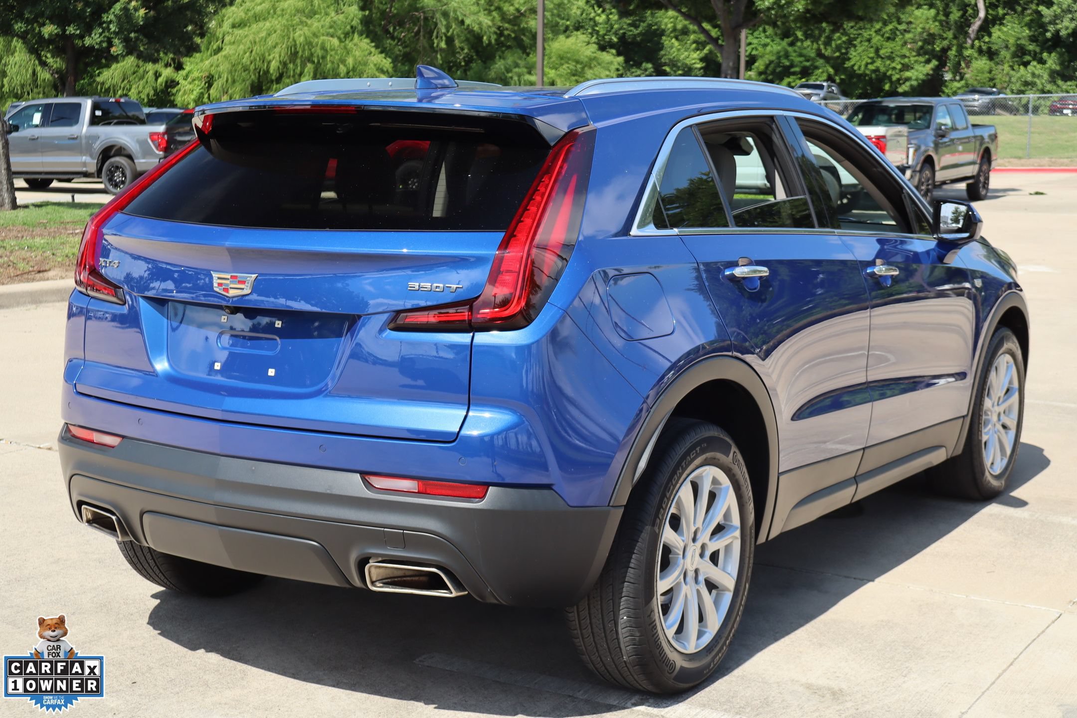 Used 2023 Cadillac XT4 Luxury FWD image 3