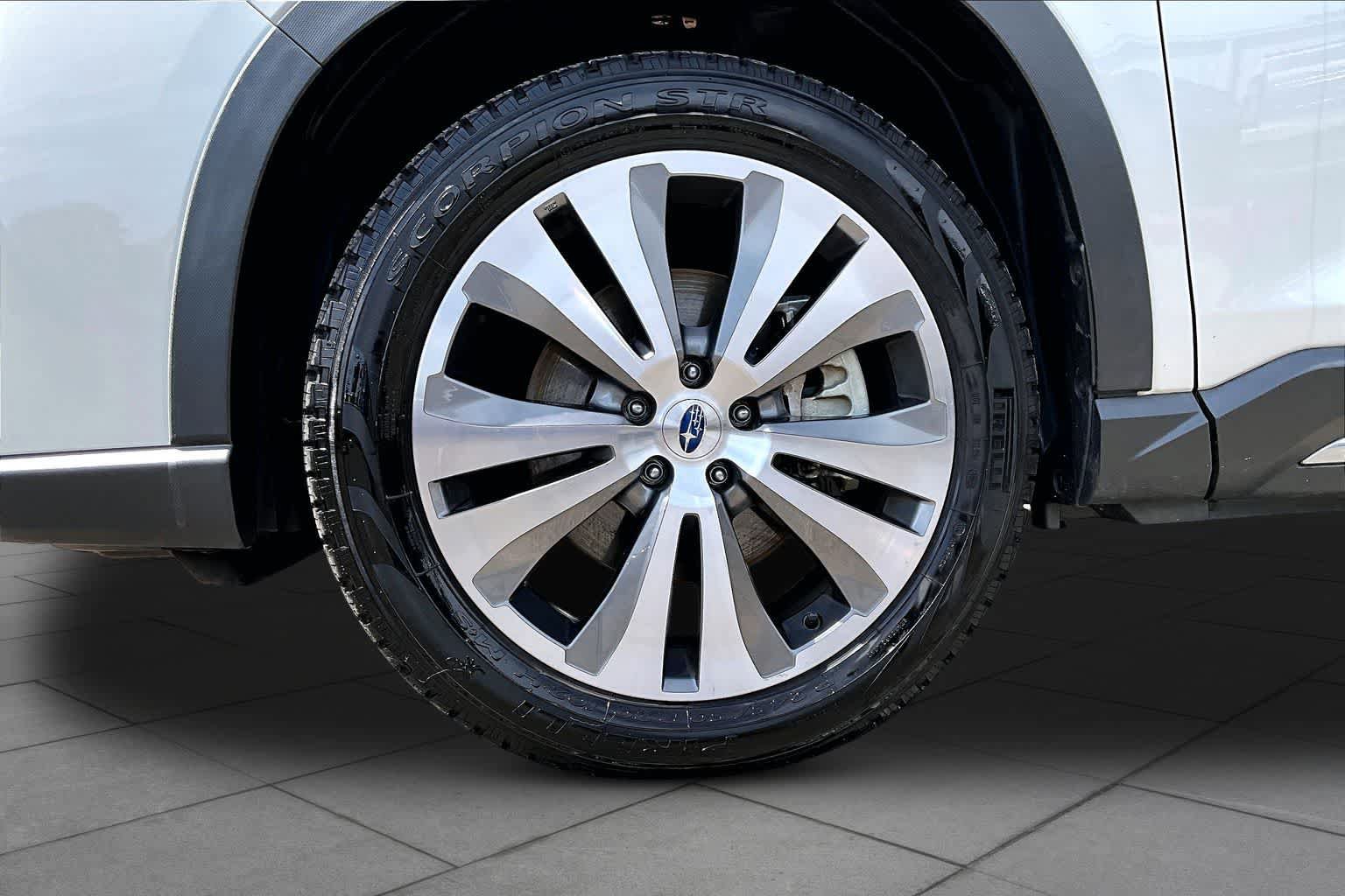 Used 2020 Subaru Ascent Touring w/ Popular Package #3 AWD/4WD image 11