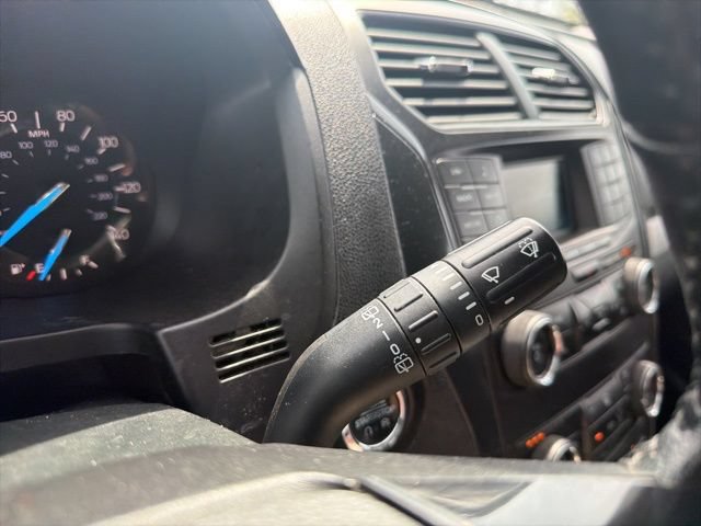 Certified 2018 Ford Explorer XLT AWD/4WD image 45