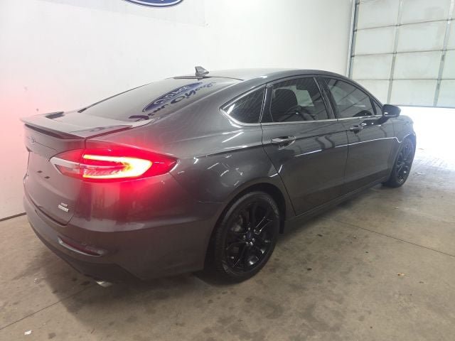 Certified 2019 Ford Fusion SE w/ Equipment Group 151A FWD image 9