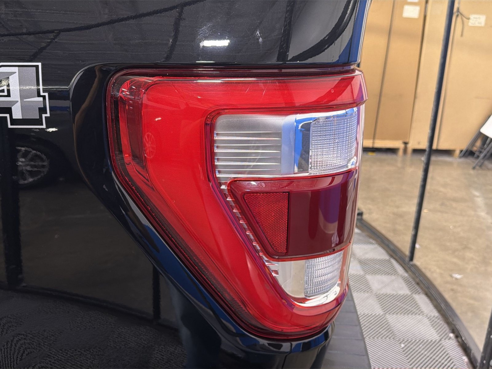 Certified 2023 Ford F150 Lariat w/ Equipment Group 502A High AWD/4WD image 18