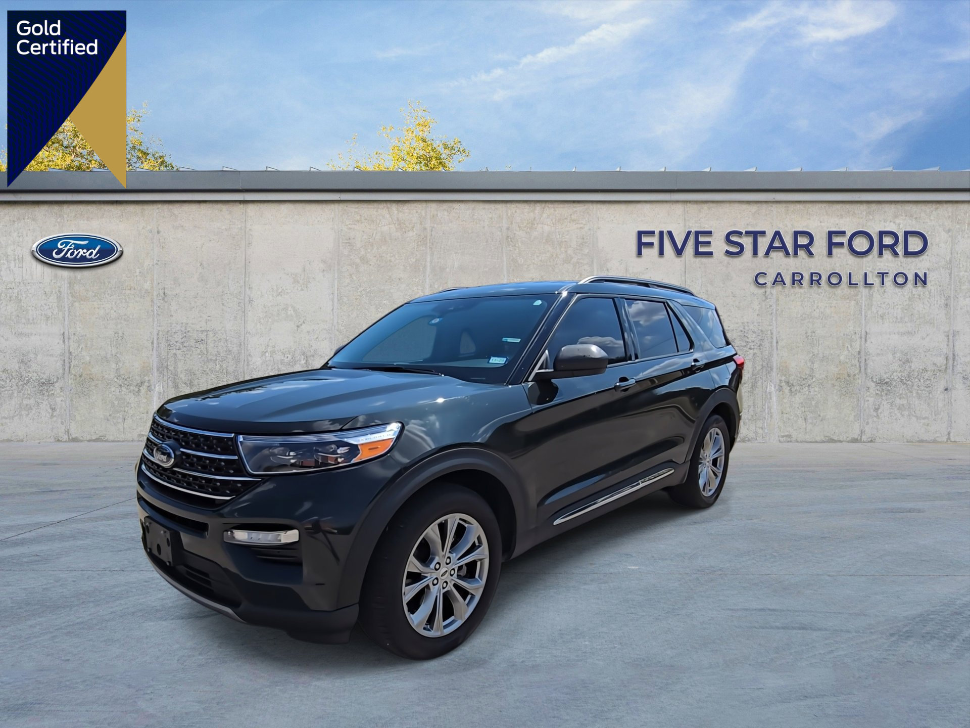 Certified 2022 Ford Explorer XLT w/ Equipment Group 202A