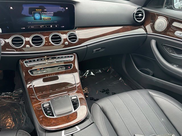 Used 2022 Mercedes-Benz E 350 4MATIC Sedan image 15