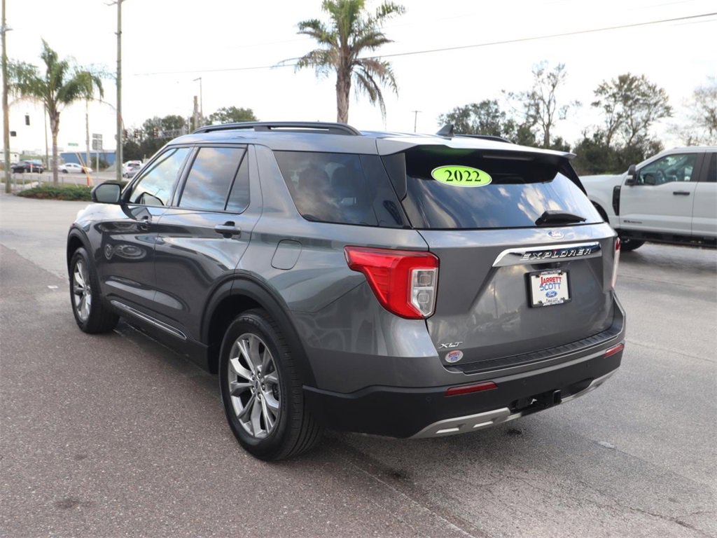 Certified 2022 Ford Explorer XLT w/ Equipment Group 202A image 7