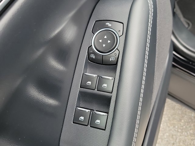 Certified 2025 Ford Mustang Mach-E Select RWD image 27