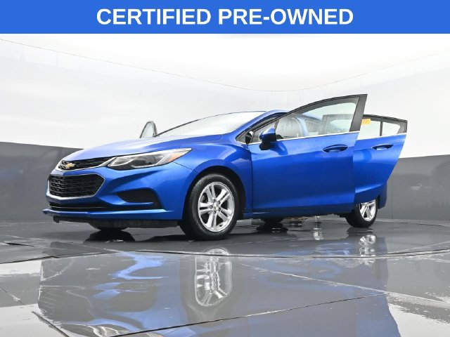 Used 2018 Chevrolet Cruze LT FWD image 30
