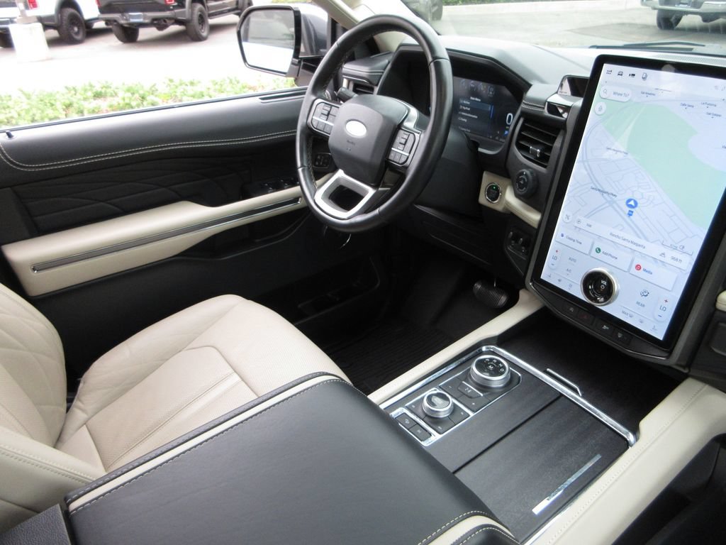 Certified 2023 Ford Expedition Platinum AWD/4WD image 23