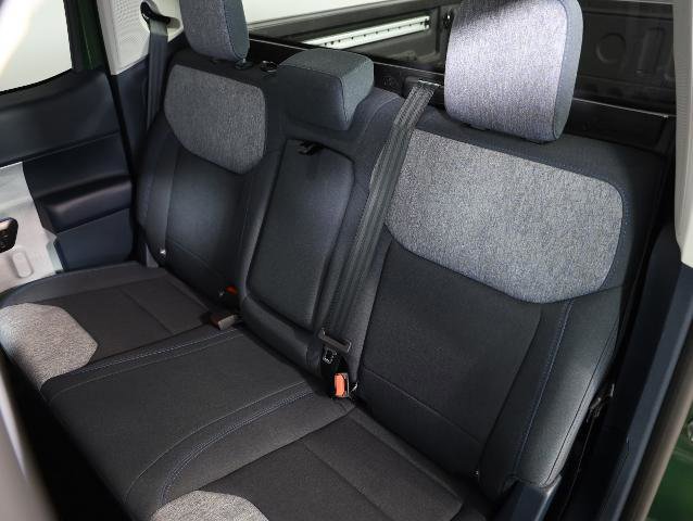 Certified 2025 Ford Maverick XLT w/ Equipment Group 301A AWD/4WD image 11