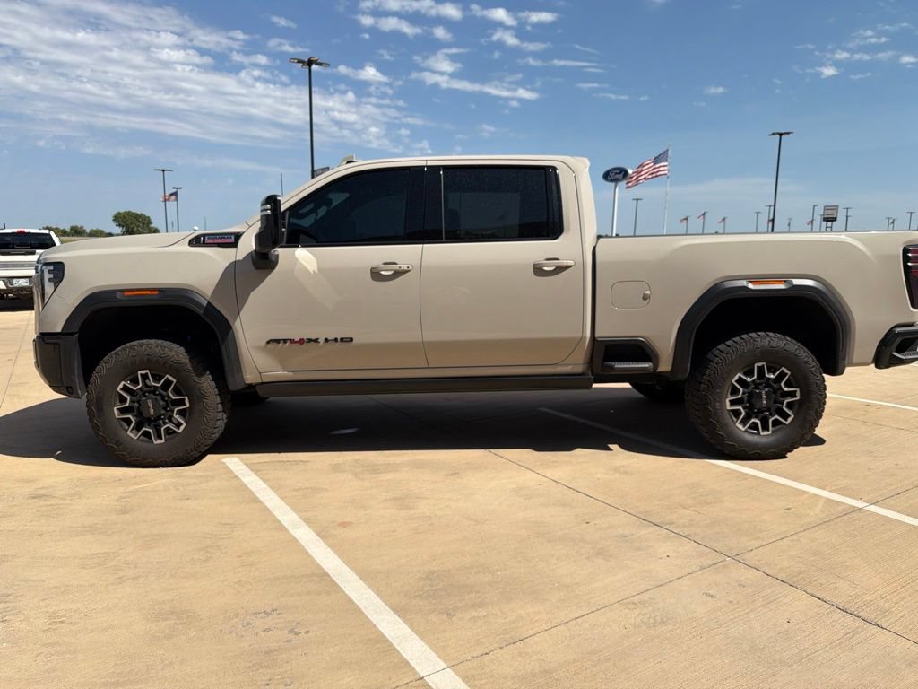 Used 2026 GMC Sierra 2500 AT4X w/ LPO, Black Badging Package AWD/4WD image 12