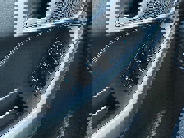 Certified 2023 Ford Explorer XLT image 36