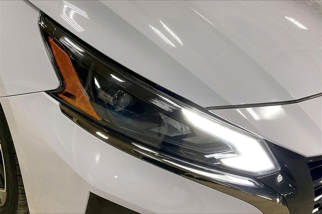 Used 2025 Nissan Altima 2.5 SR image 26