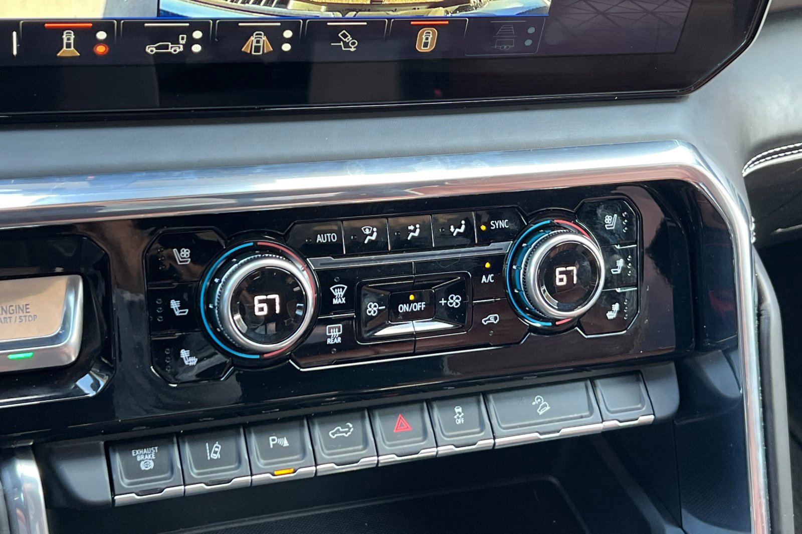 Used 2025 GMC Sierra 2500 Denali Ultimate image 23