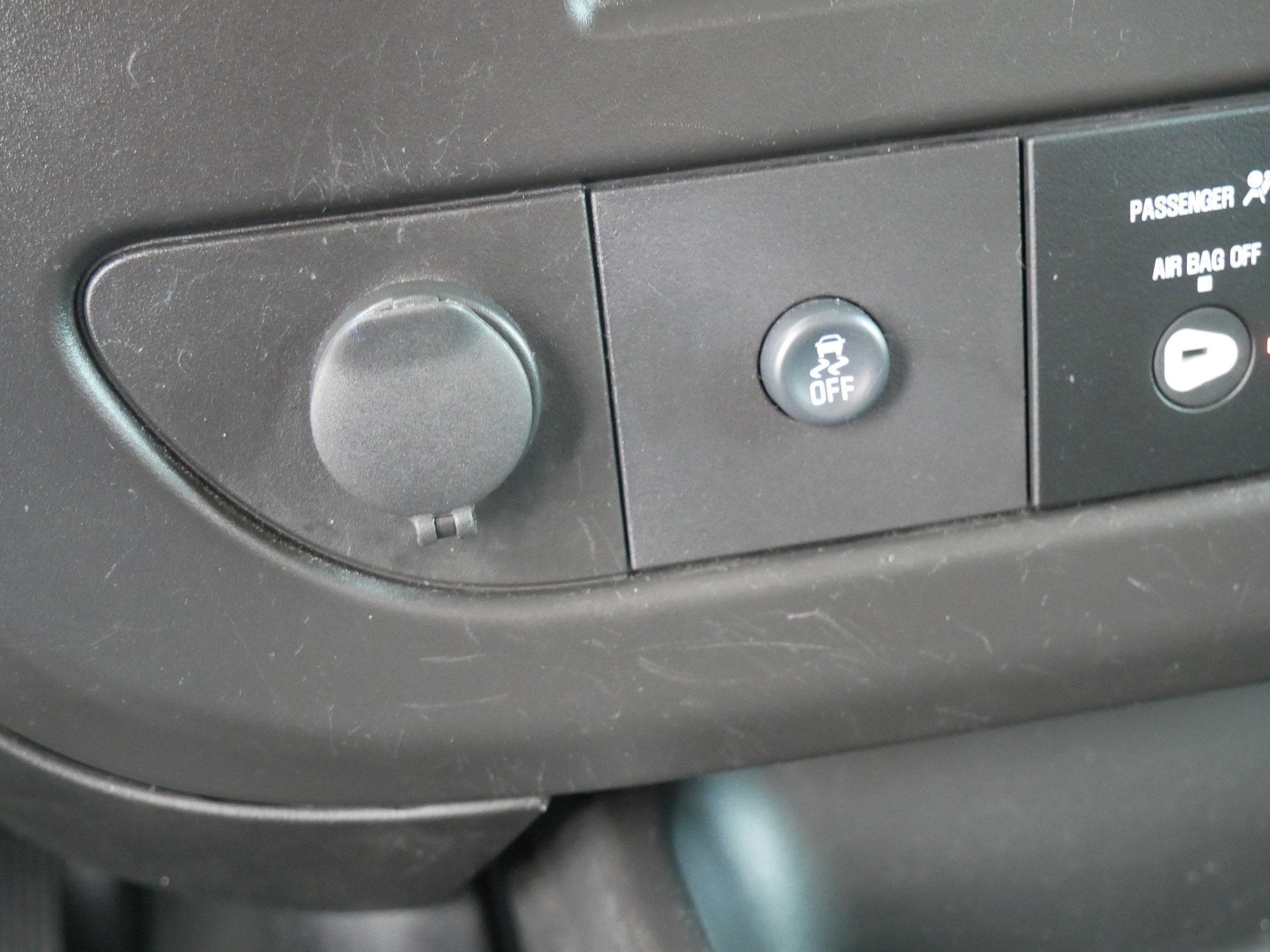 Used 2023 Chevrolet Express 2500 LS w/ Driver Convenience Package image 32