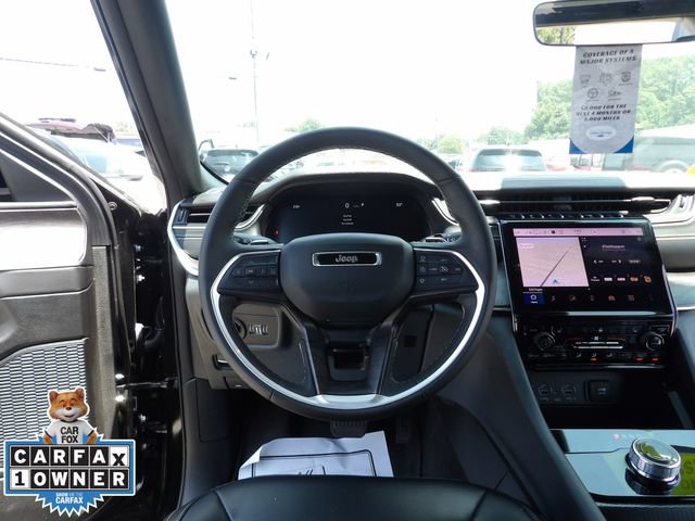 Used 2025 Jeep Grand Cherokee Limited w/ Black Appearance Package RWD image 27