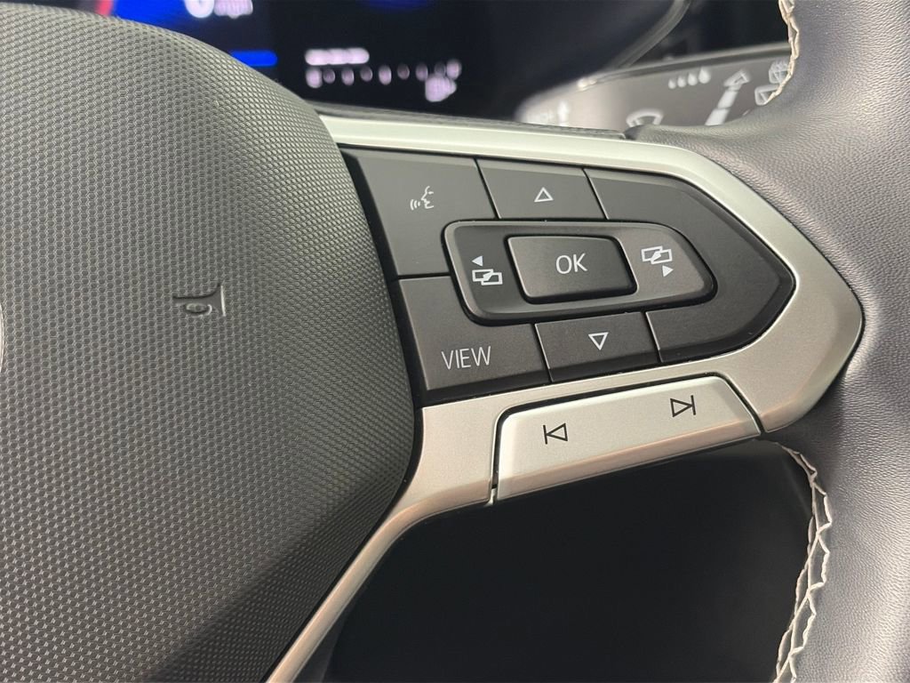 Used 2022 Volkswagen Taos SE image 18