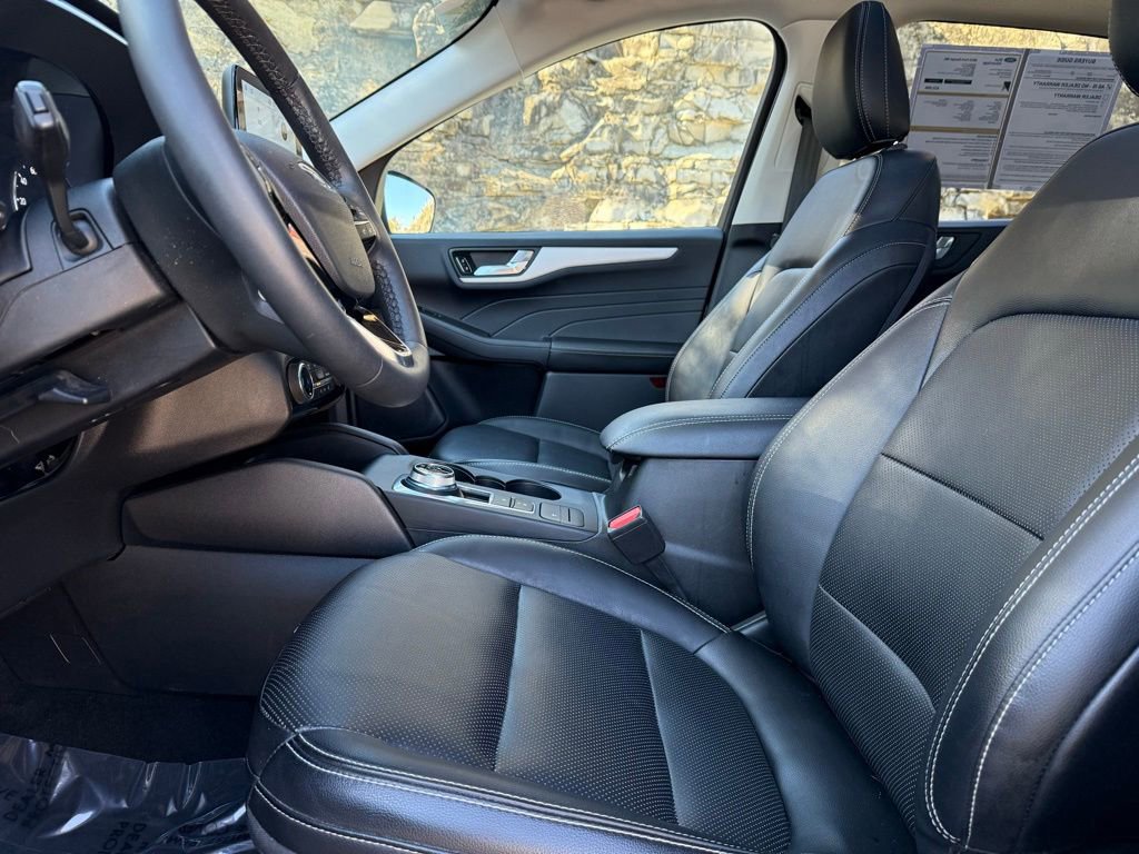 Certified 2022 Ford Escape SEL image 20