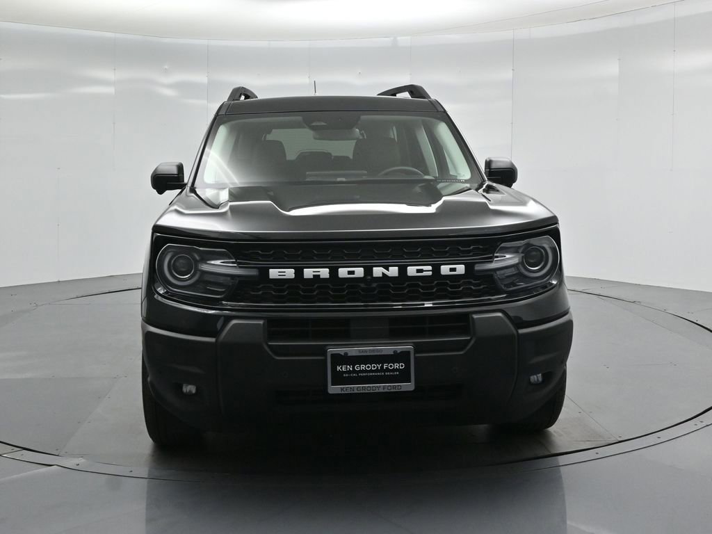 Certified 2025 Ford Bronco Sport Outer Banks w/ Outer Banks Tech Package+ AWD/4WD image 55