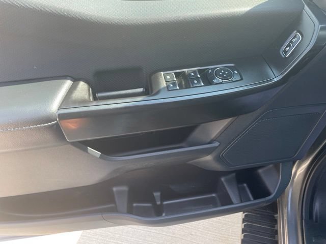 Certified 2017 Ford Transit 350 XLT RWD image 39