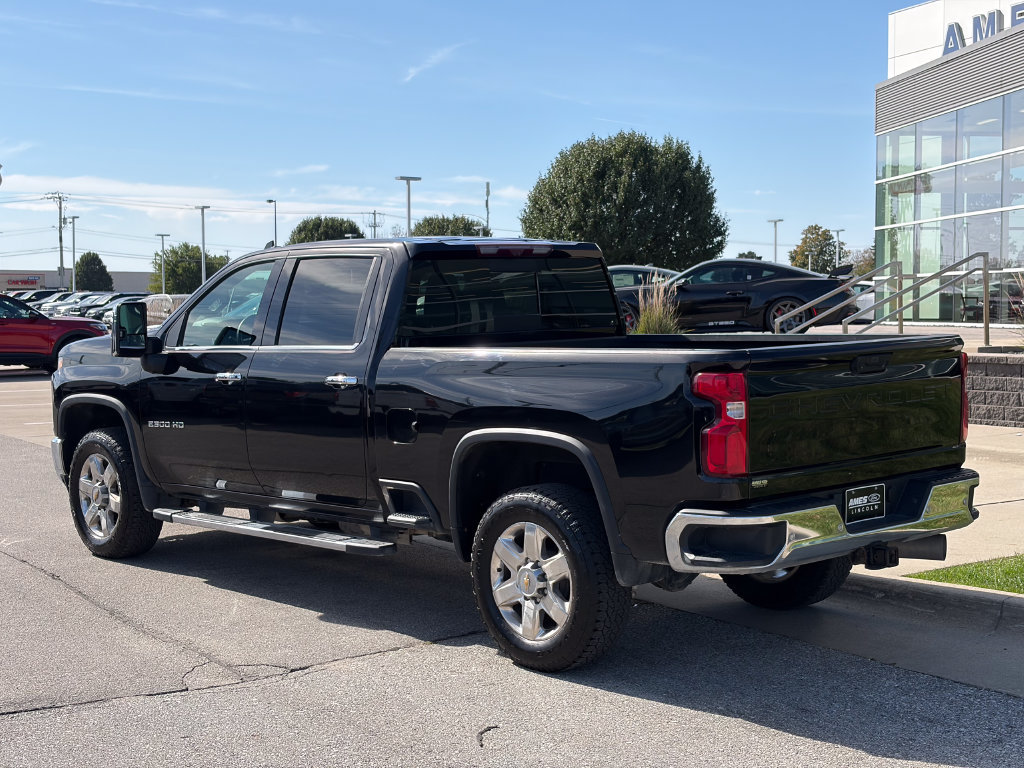 Used 2023 Chevrolet Silverado 2500 LTZ w/ LTZ Plus Package AWD/4WD image 4