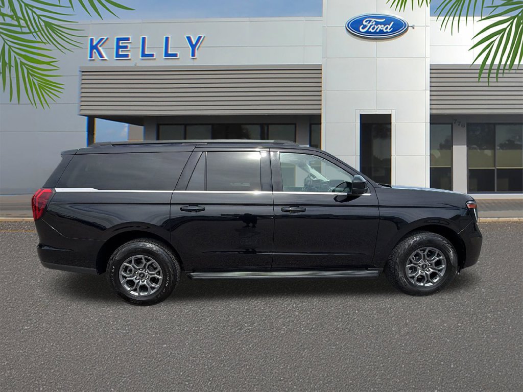 Certified 2025 Ford Expedition Max Active AWD/4WD image 6