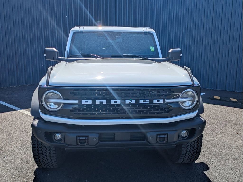 Certified 2025 Ford Bronco Badlands AWD/4WD image 3