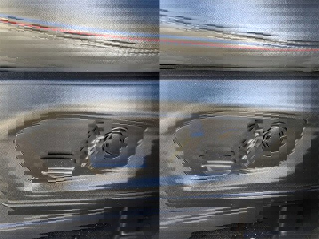 Certified 2025 Ford Explorer ST image 26