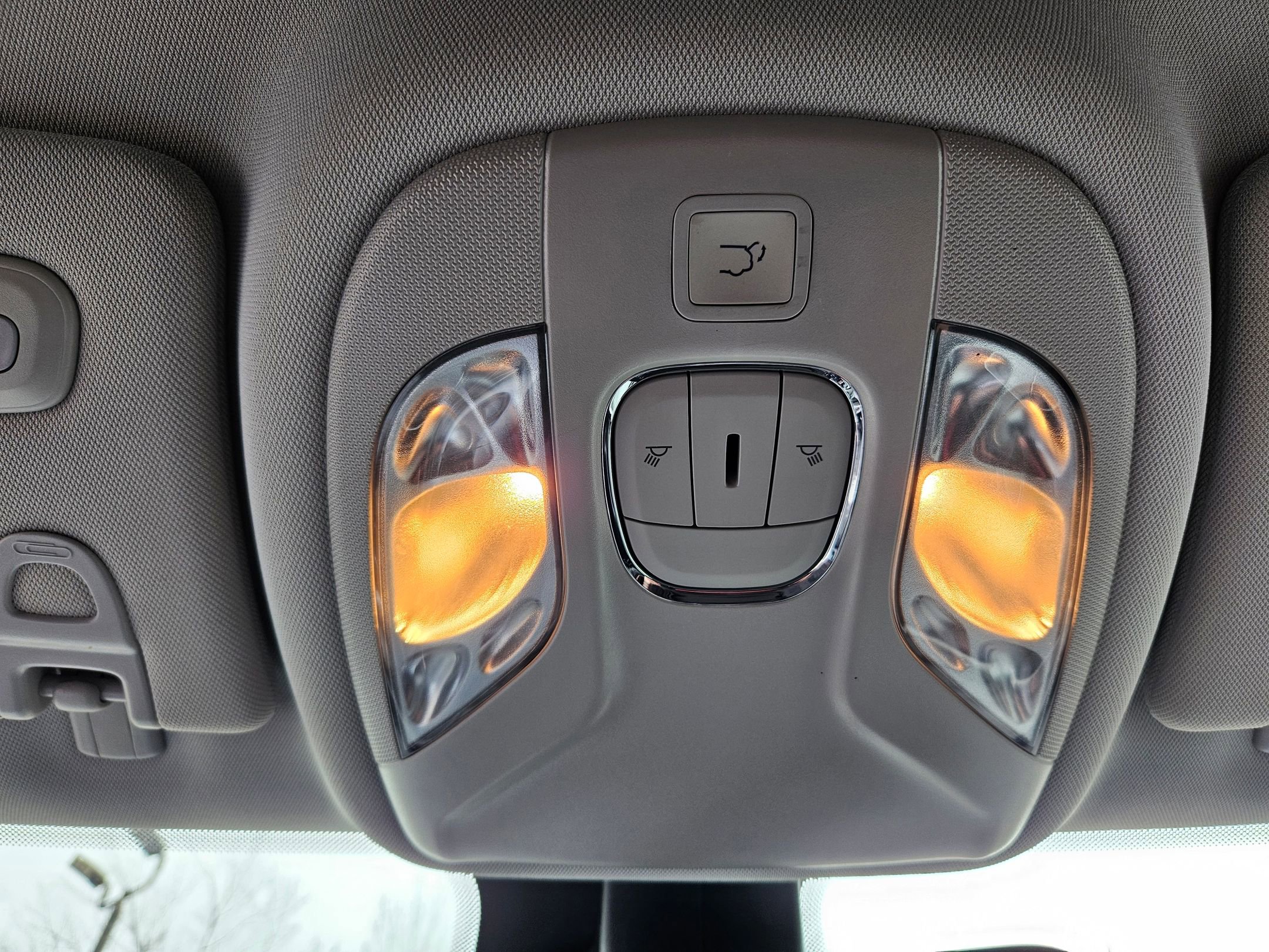 Used 2022 Jeep Compass Latitude w/ Convenience Group image 17