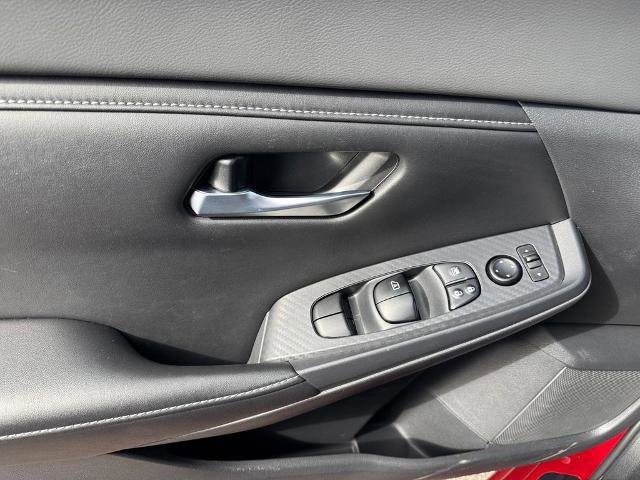 Used 2021 Nissan Sentra SV image 17