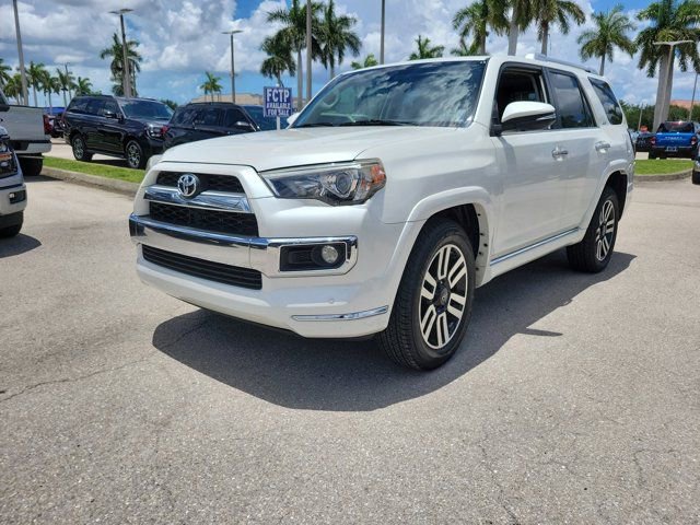 Used 2018 Toyota 4Runner Limited RWD image 3